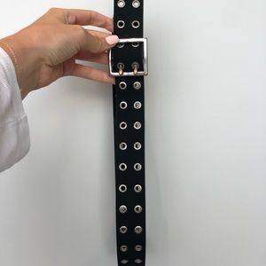 Urban Outfitters Black Belt!